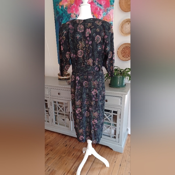 Vintage Willy's Influence Floral Dress With Matching Belt - Picture 7 of 11